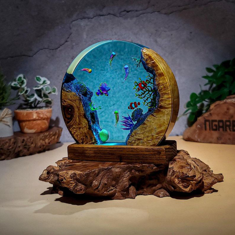 مصباح طاولة من الراتنج بتصميم  - مراجعة Aquarium & Marine Museum Universiti Malaysia Sabah Kota Kinabalu Sabah Photos وسعره